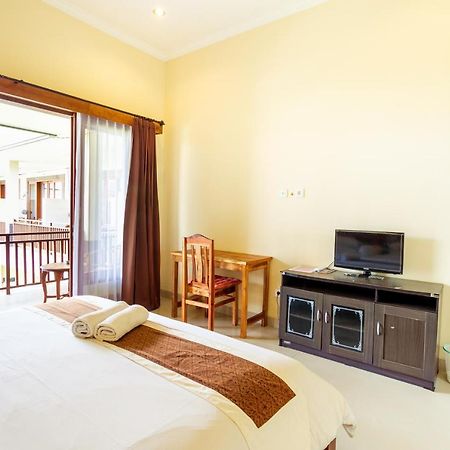 Sakura Guest House Canggu Екстериор снимка