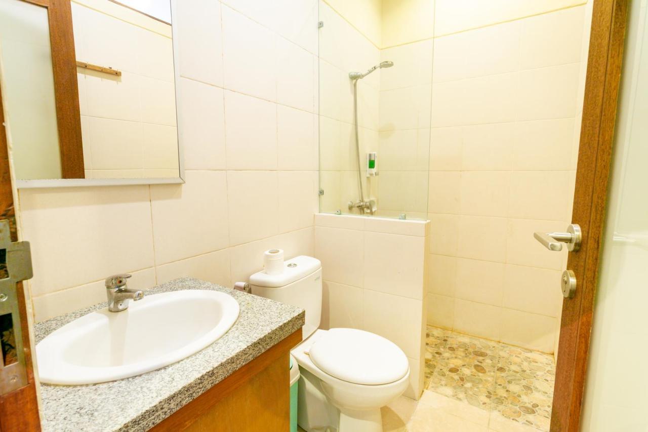 Sakura Guest House Canggu Екстериор снимка